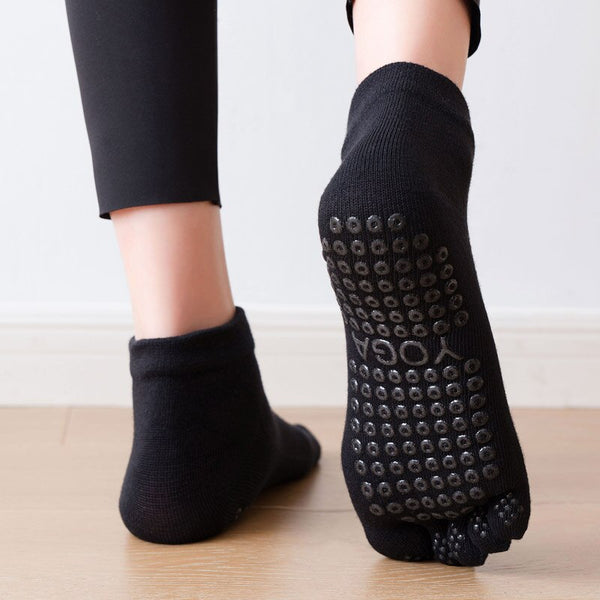 2021 Women Breathable Pilates Socks Anti-Slip Five Toe Yoga Socks Quick-Dry Cotton Ladies Ballet Dance Elasticity Fitness Socks