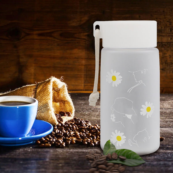 500ml Plastic Water Bottles Daisy Transparent Bottle BPA Free Outdoor Sports Water Cup Water Mug Student Portable Mug with Rope