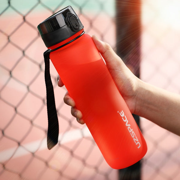 Hot Sale Sports Water Bottle 500/1000ML Protein Shaker Outdoor Travel Portable Leakproof Drinkware Plastic Drink Bottle BPA Free